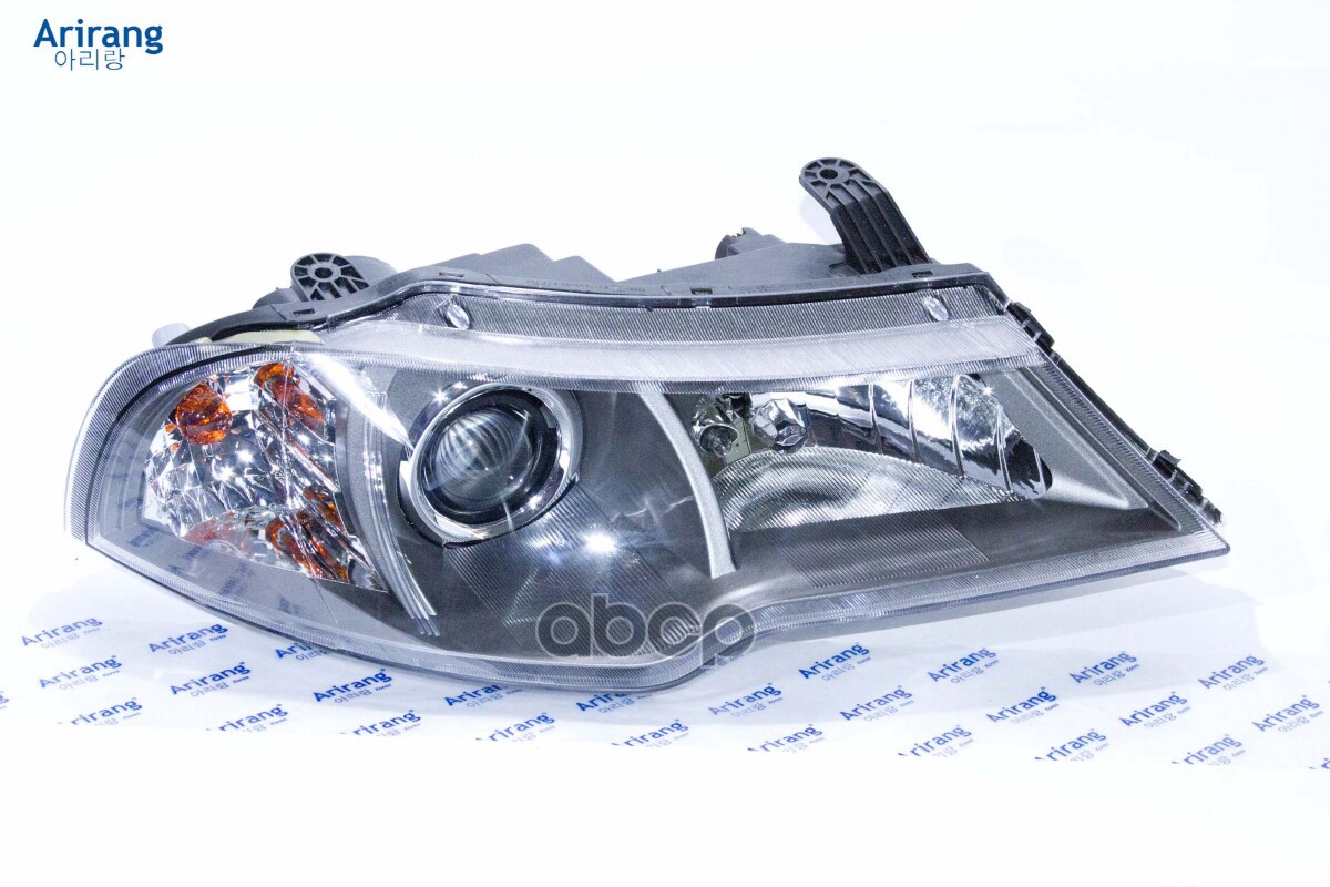 Фара передняя правая с электрокорректором Arirang арт. ARG231155RTAXI
