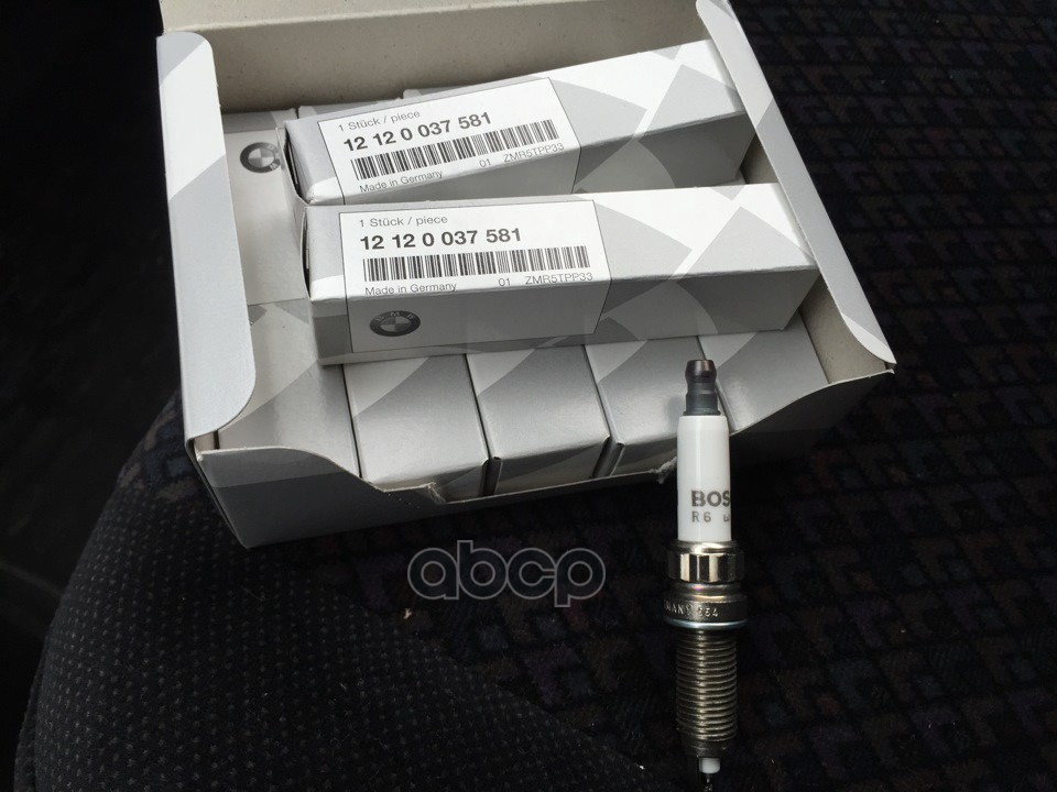 Свеча зажигания BMW 12 12 0 037 581 BMW арт. 12 12 0 037 581
