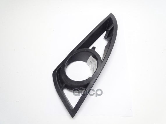 Решетка бампера переднего левая GEELY арт. 1018002984