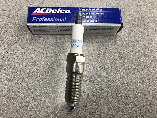 Свеча зажигания 12622441 GENERAL MOTORS арт. 12622441