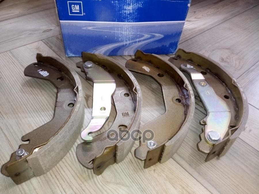 Колодки Тормозные GENERAL MOTORS арт. 95231476