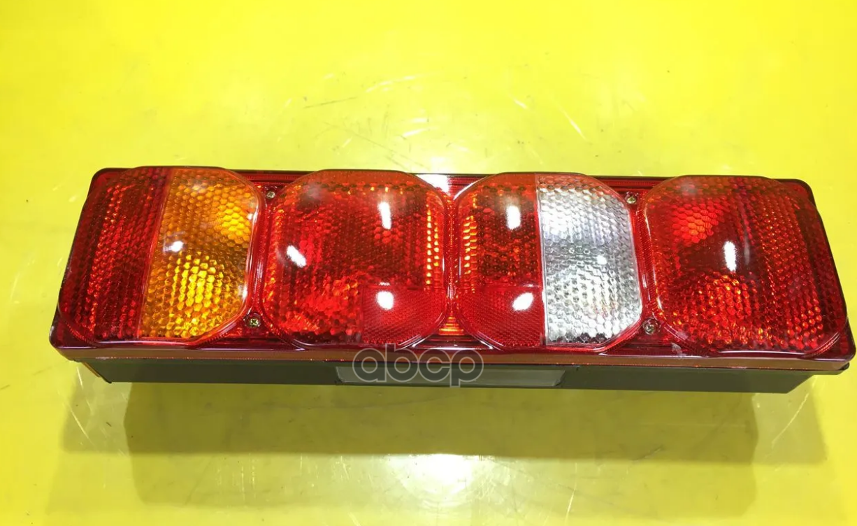 Фонарь Задний Левый С Подстветкой Номерного Знака Howo арт. WG9925810001