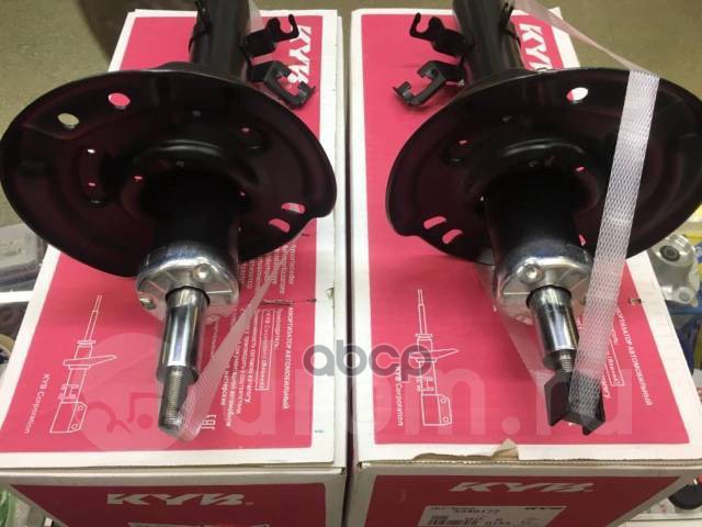 Стойка передняя Nissan Qashqai 13-22 / X-Trail 13-22 (Слева/ Excel-G) KYB арт. 3340173