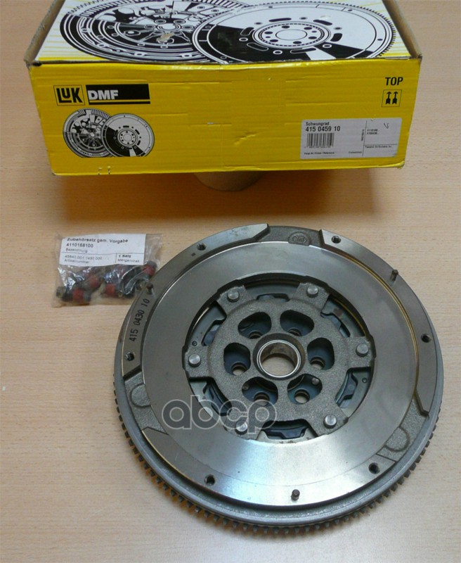 Маховик двухмассовый FORD FOCUS II 2.0 -12/07, MONDEO III 1.8-2.0 415045910 Luk арт. 415045910