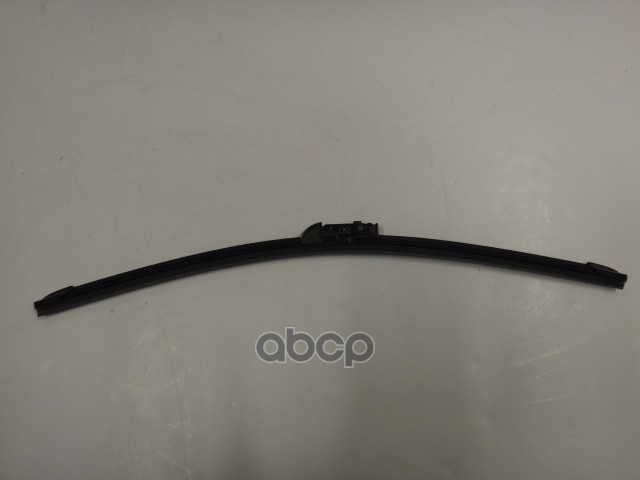 Щетка стеклоочистителя 450 мм бескаркасная 1 шт MAZDA AERO KD2W-67-330 MAZDA арт. KD2W-67-330