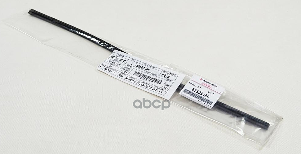 Резинка щетки стеклоочистителя R MITSUBISHI OUTLANDER'07- MITSUBISHI 8250A180 MITSUBISHI арт. 8250A180