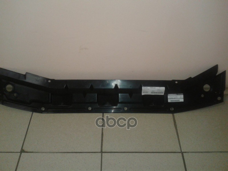 Пыльник Переднего Бампера Центральный NISSAN арт. 758984AA0A