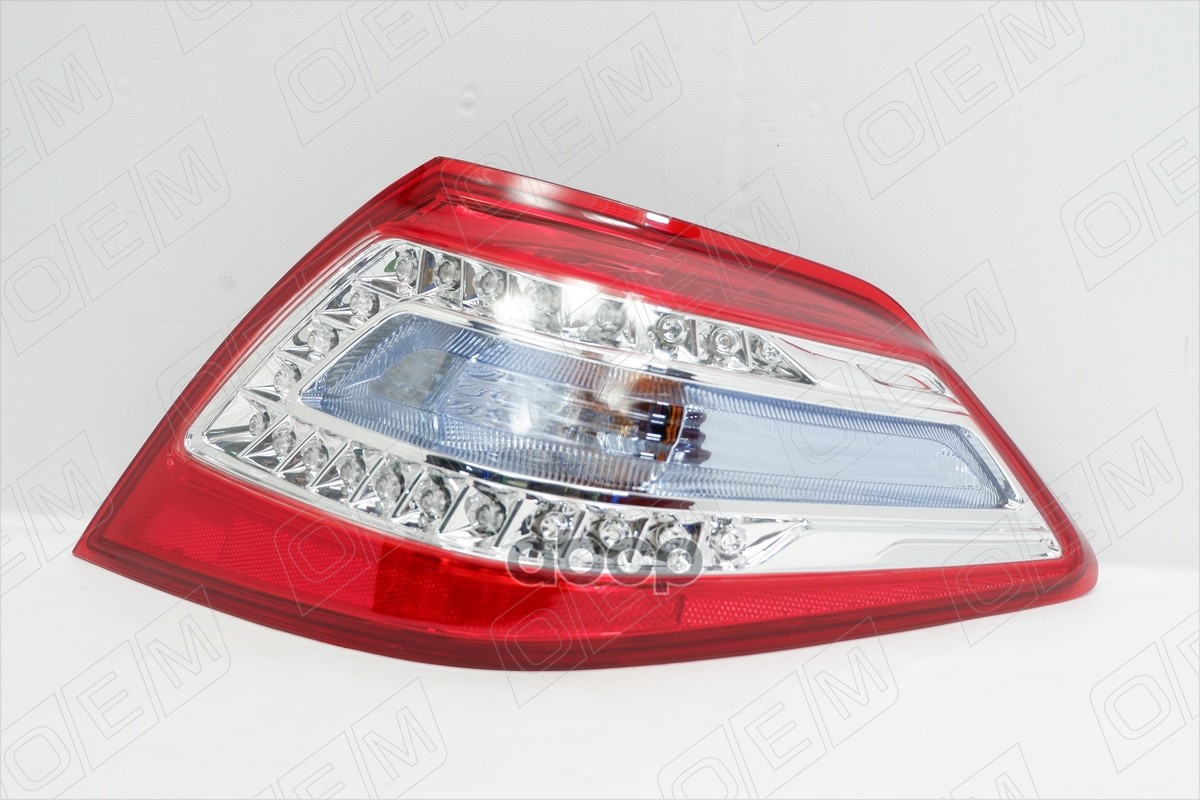 Фонарь Правый O.E.M. арт. OEM0332FONR