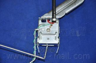 Датчик уровня топлива KIA SPORTAGE PMC Q0K01960960D Parts-Mall арт. pdb-555