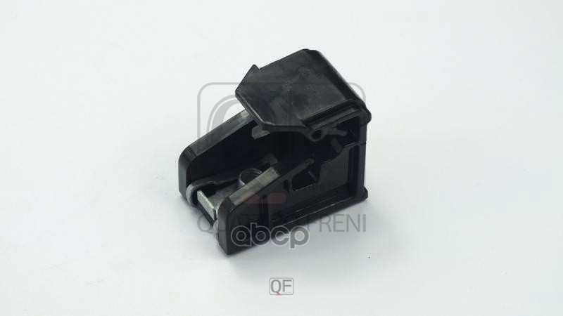Кронштейн крепления фары QUATTRO FRENI арт. qf41m00013