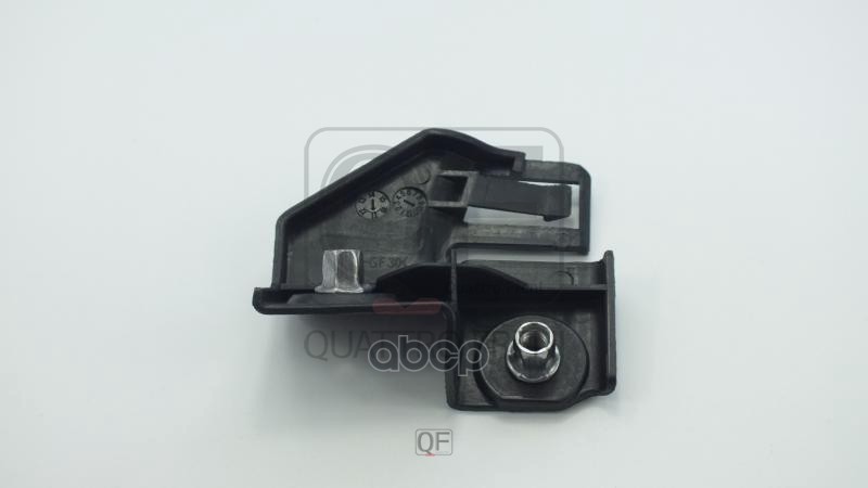 Кронштейн крепления фары rh QUATTRO FRENI арт. qf41m00015