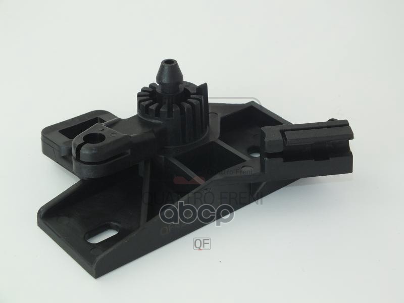 Кронштейн ручки капота QUATTRO FRENI арт. qf42g00117