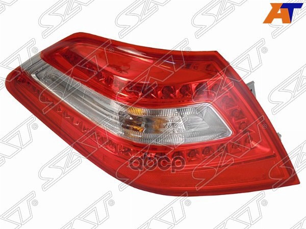 Фонарь задний Nissan Teana 08-12 (Слева) Sat арт. ST-115-1932L-U
