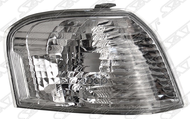 Габарит Toyota Sprinter 97-00 (Справа) Sat арт. ST-12-452R