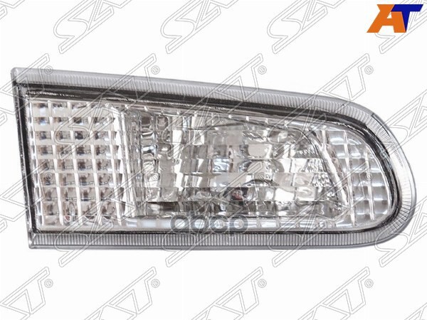 Фонарь в крышку багажника Toyota Corolla (E100) 97-00 (Слева/ Сверху/ 5D WGN) Sat арт. ST-13-53L