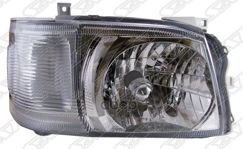 Фара Toyota Hiace 04-10 (Справа/ Галоген/ Ручная регулировка) Sat арт. ST-212-11H1R