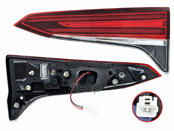 Фонарь в крышку багажника Toyota Fortuner 15-20 (Справа) Sat арт. ST-212-1354R