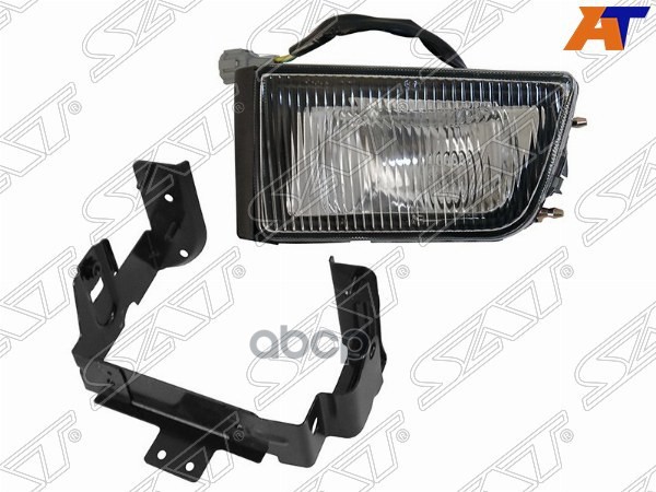 Фара Противотуманная (Спереди/ Слева) Infiniti I30 95-99 / Nissan Cefiro 94-96 / Maxima 95-00 Sat арт. ST-215-2012L