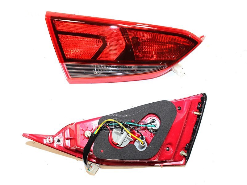 Фонарь в крышку багажника Hyundai Solaris 17-22 / Solaris HS 24- (Слева) Sat арт. ST-221-13S7L