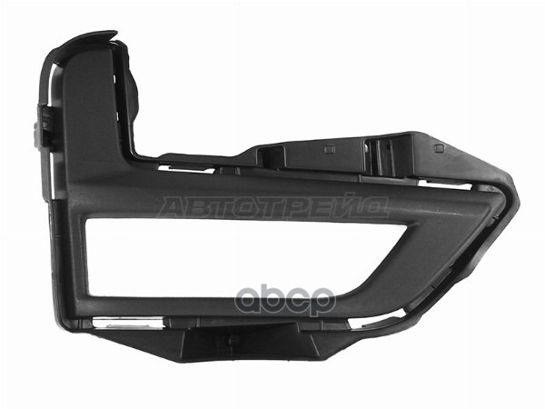 Оправа ПТФ Nissan X-Trail 17-22 (Справа) Sat арт. ST-DTU3-219-A1