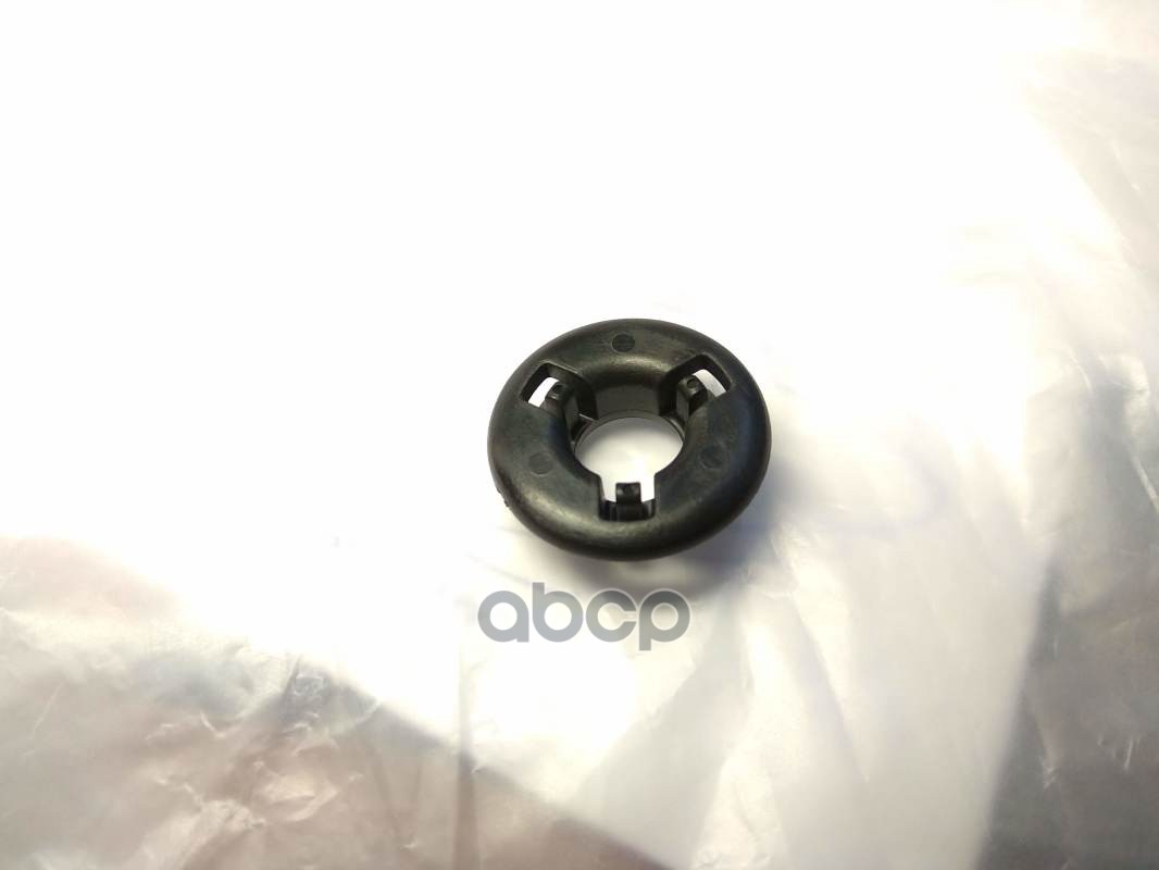 Клипса Держателя Капота (В Основании) TOYOTA арт. 9048015032
