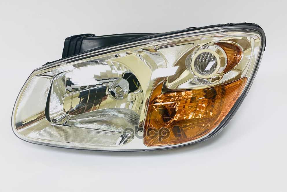 Фара Левая Ukor Auto арт. U0521024L