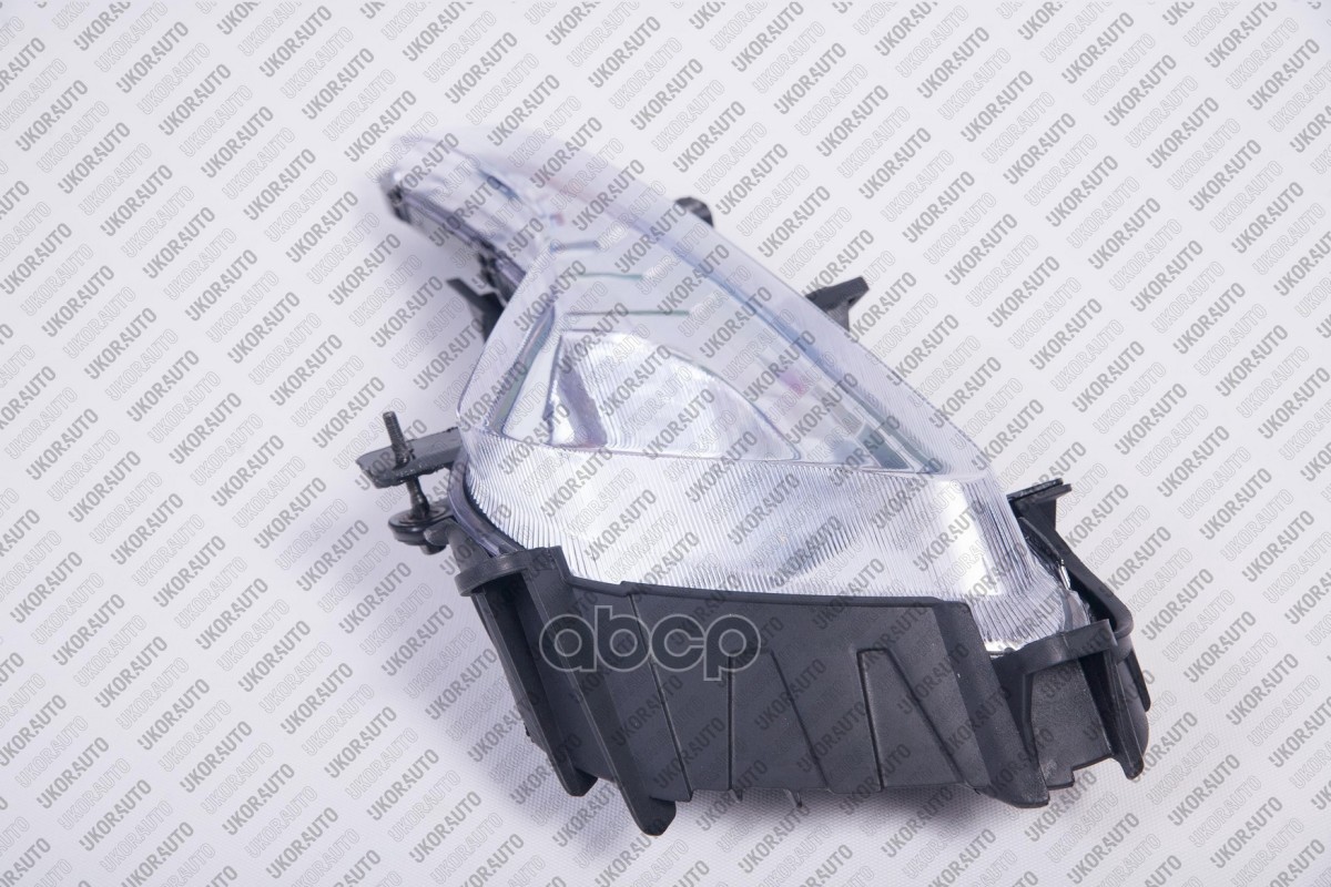 Фара Противотуманная Левая Ukor Auto арт. U0522020L