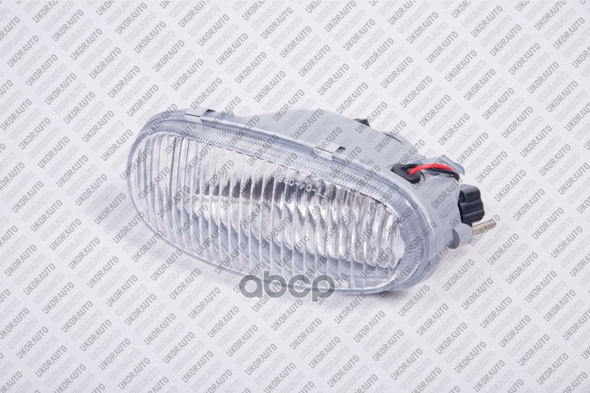 Фара Противотуманная Правая Ukor Auto арт. U0522028R