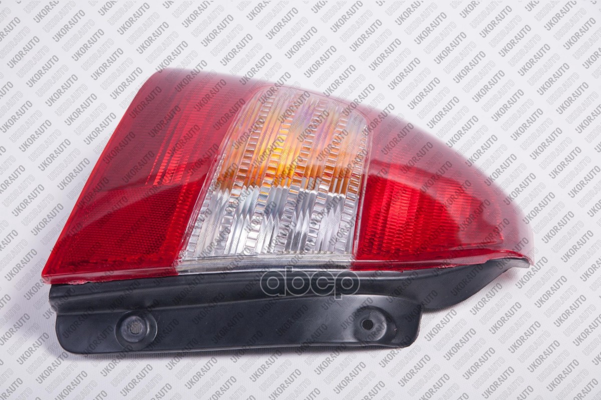 Фонарь Левый Ukor Auto арт. U0523028L