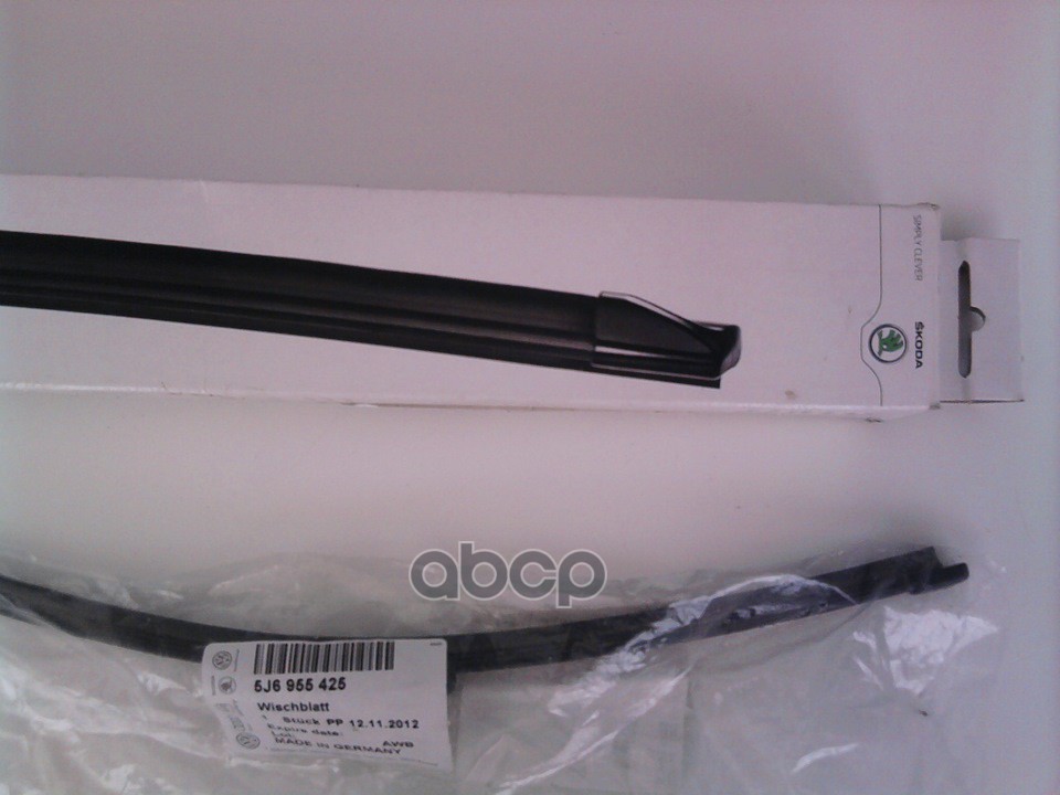 Щетка стеклоочистителя задняя 280 мм бескаркасная 1 шт VAG 5J6 955 425 VAG арт. 5J6 955 425
