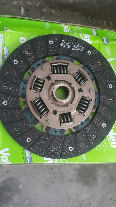 Диск Сцепления Mazda 323/626 1.7D/2.0 87>04 Valeo арт. 803307